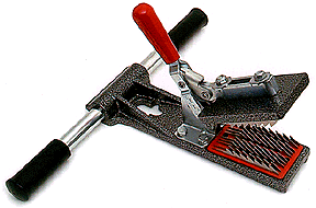 Taylor 200 Lockjaws Carpet Clamp